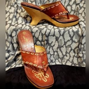 FIONA Clog Style Sandals